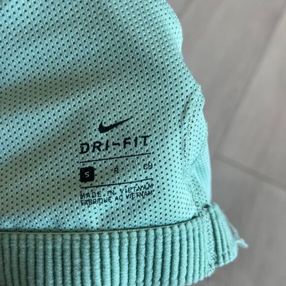 Nike women’s sports bra size S - Picture 5 of 5